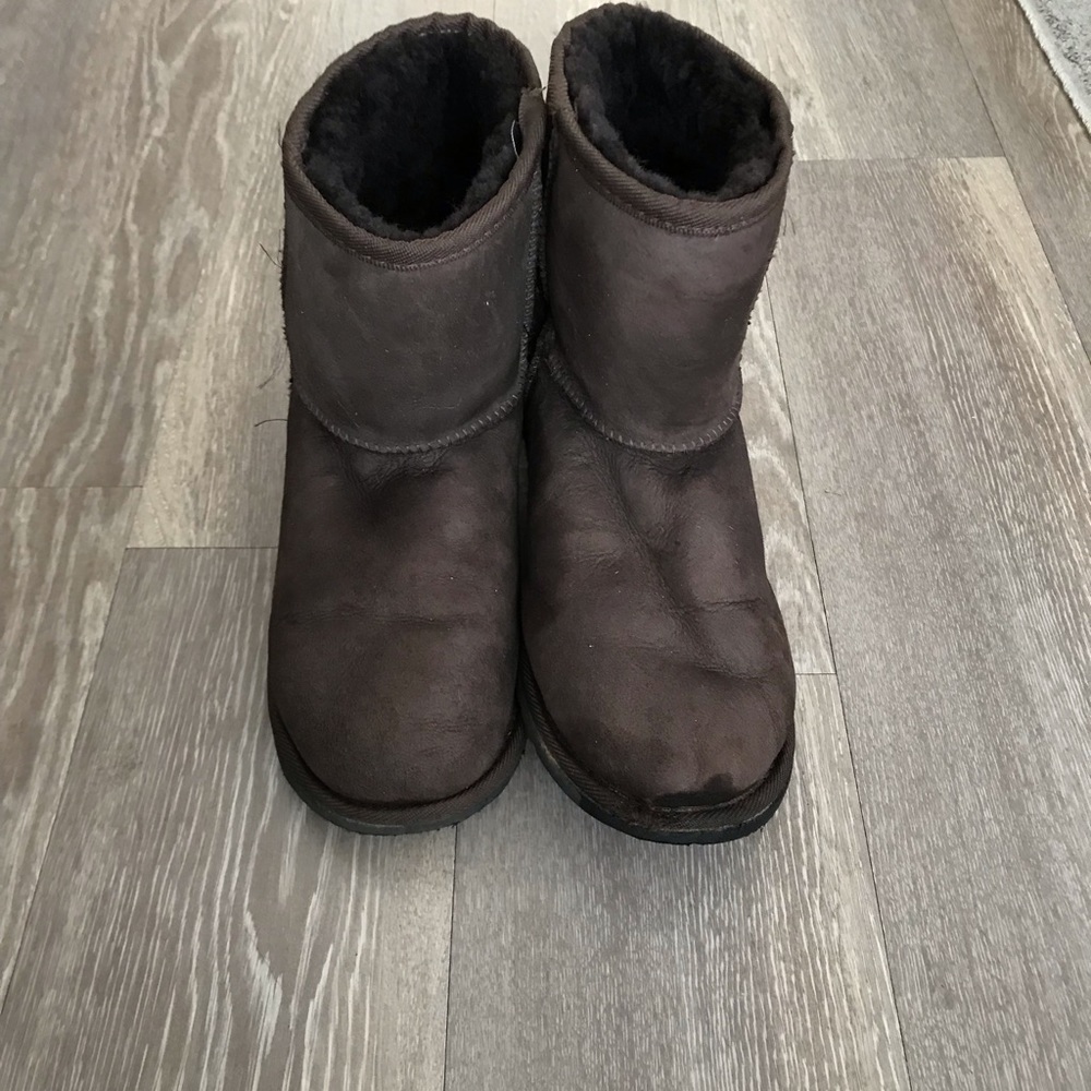 UGG Brown Boots$70 Size 7.5